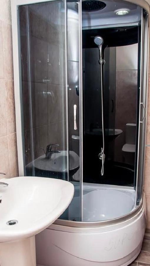 Apartment Kiev Esterno foto